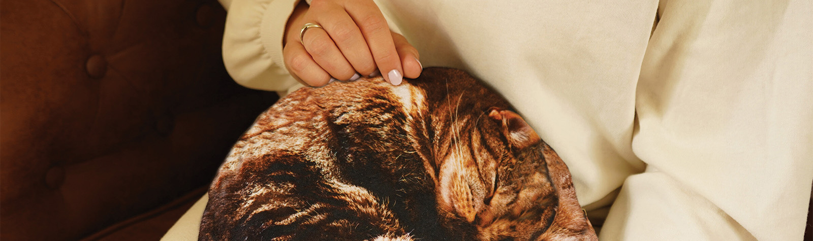 Great New Product Highlight: Cosy Cat Hot Water Bottle, The Purr-fect Blend of Warmth and Whimsy